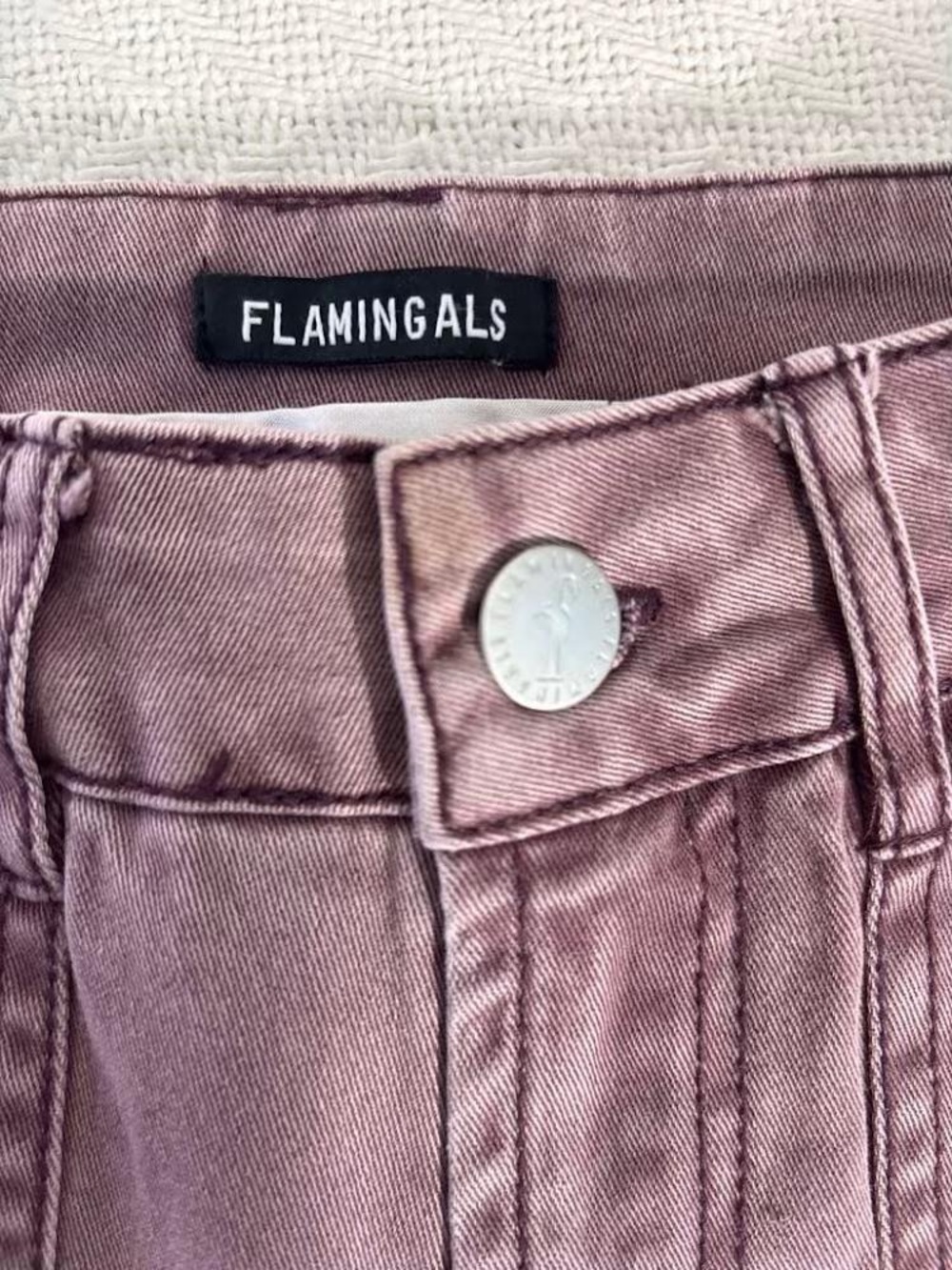 Flamingals Cargo Jorts Womens S Mauve Utility High Rise Skate Long Shorts NWOT - Picture 9 of 10